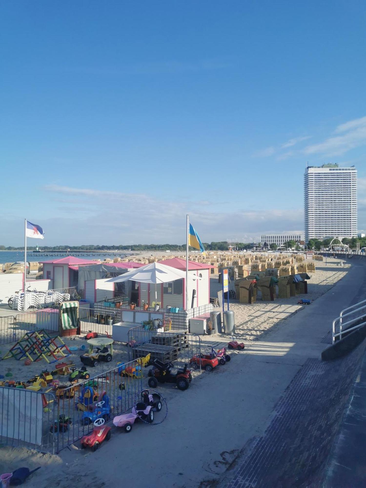 Lieblingsstrand App20 In Travemünde Direkt Am Lübeck